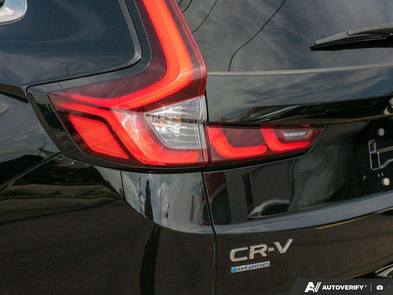 2024 Honda CR-V Touring Photo