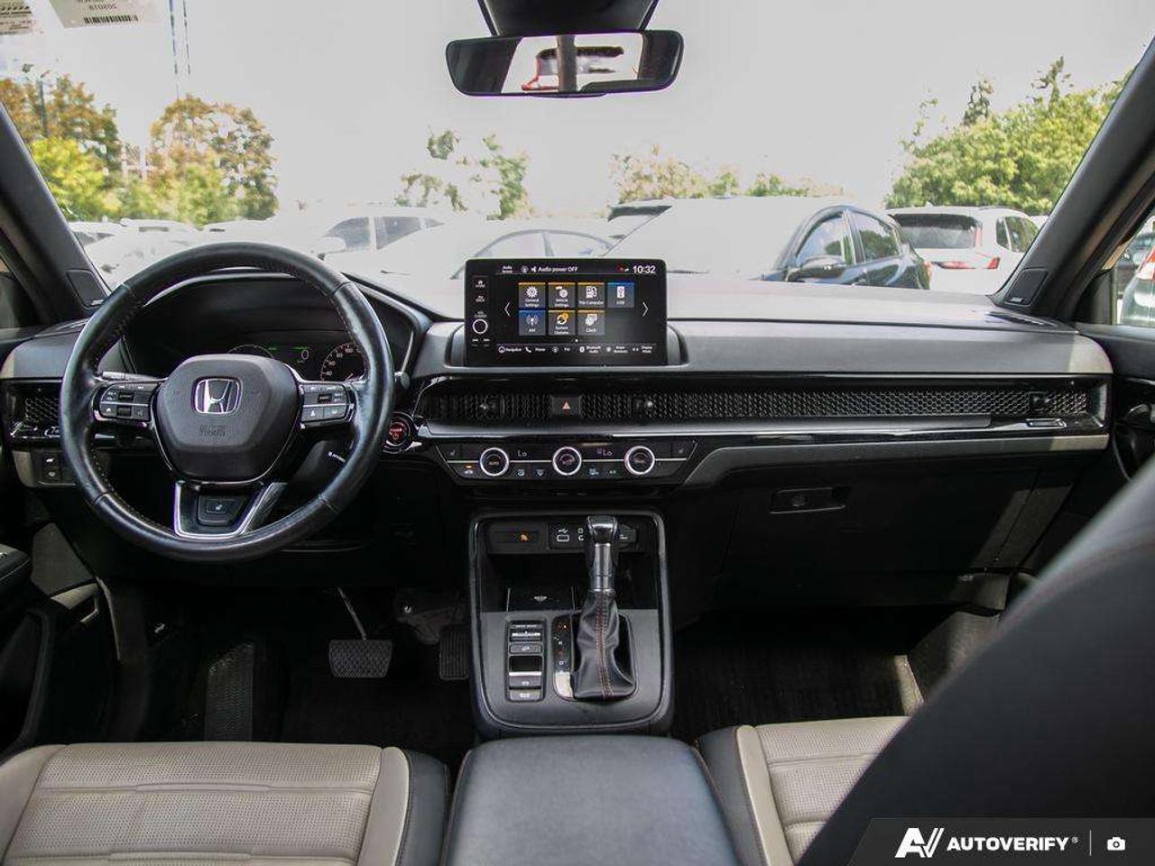 2024 Honda CR-V Touring Photo