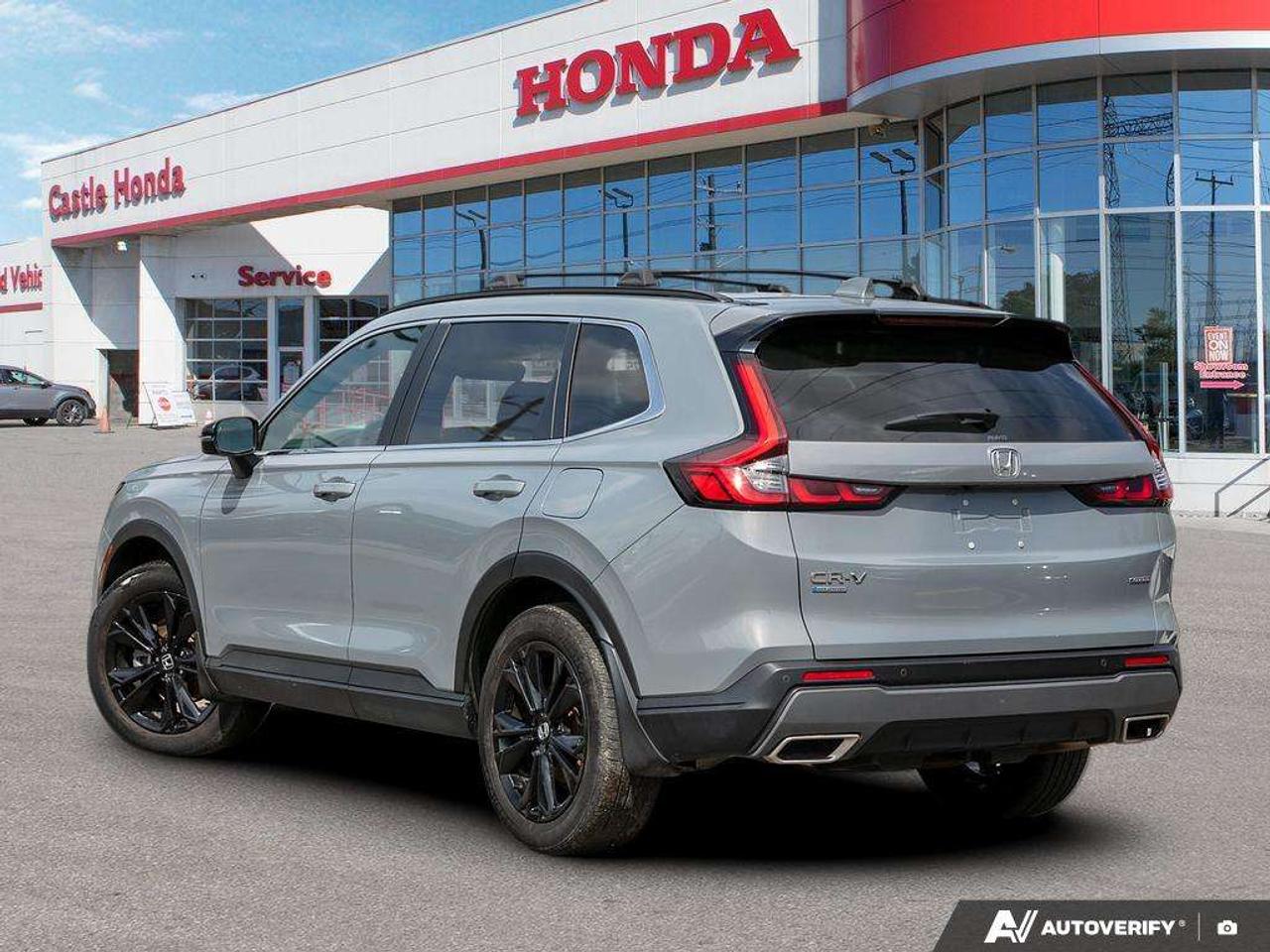 2023 Honda CR-V Touring Photo