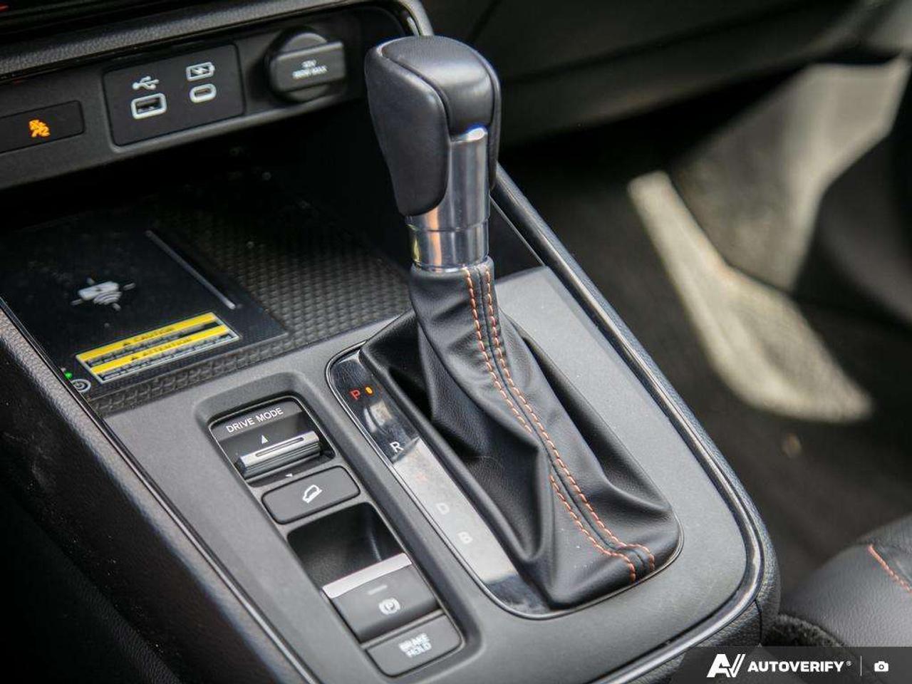 2023 Honda CR-V Touring Photo