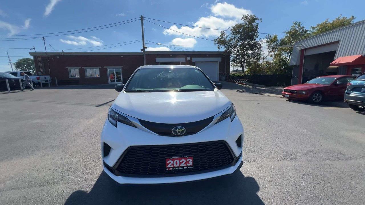 2023 Toyota Sienna XSE PLUS HYBRID AWD |7-PASS| DVD| LEATHER| SUNROOF Photo