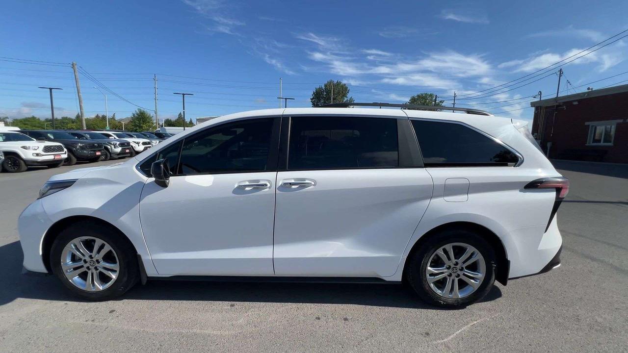 2023 Toyota Sienna XSE PLUS HYBRID AWD |7-PASS| DVD| LEATHER| SUNROOF Photo