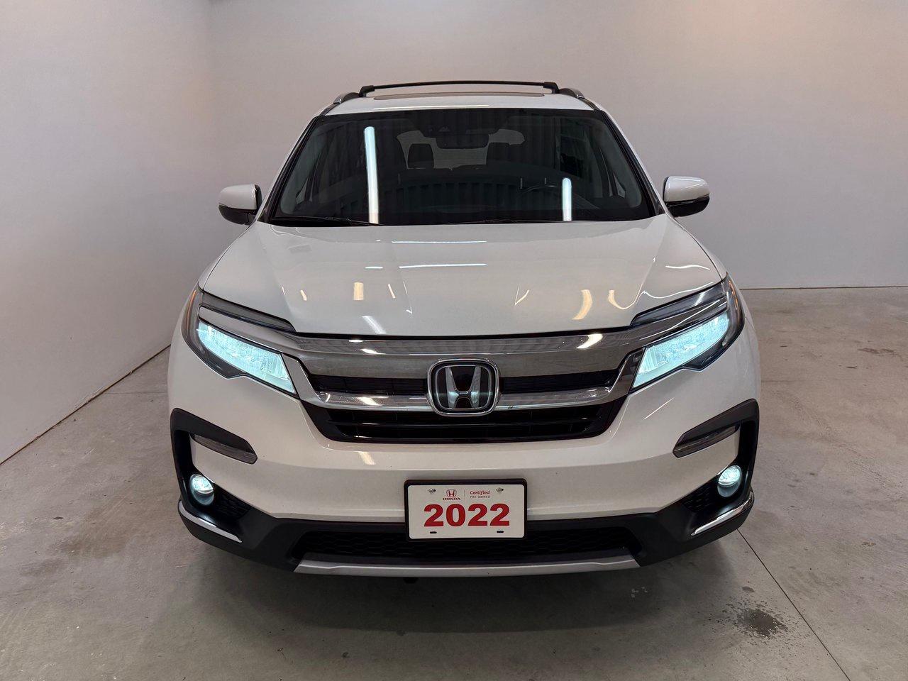 2022 Honda Pilot Touring 7-Passenger Photo5