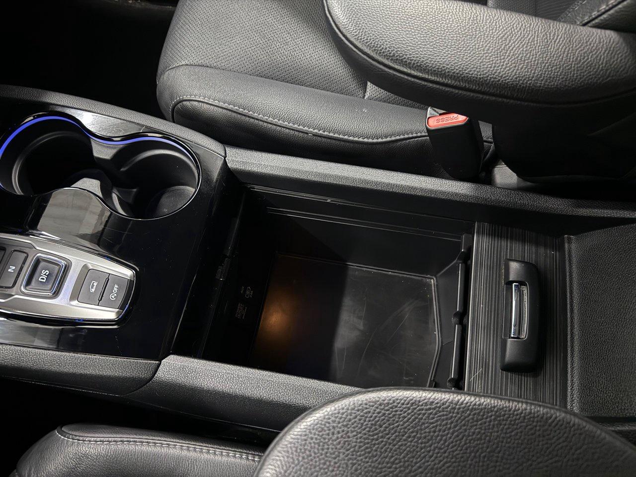 2022 Honda Pilot Touring 7-Passenger Photo