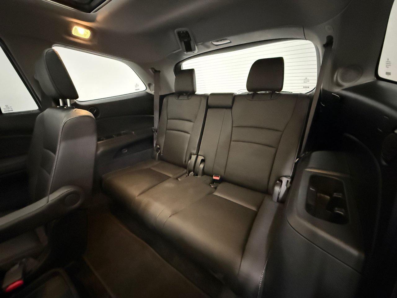 2022 Honda Pilot Touring 7-Passenger Photo