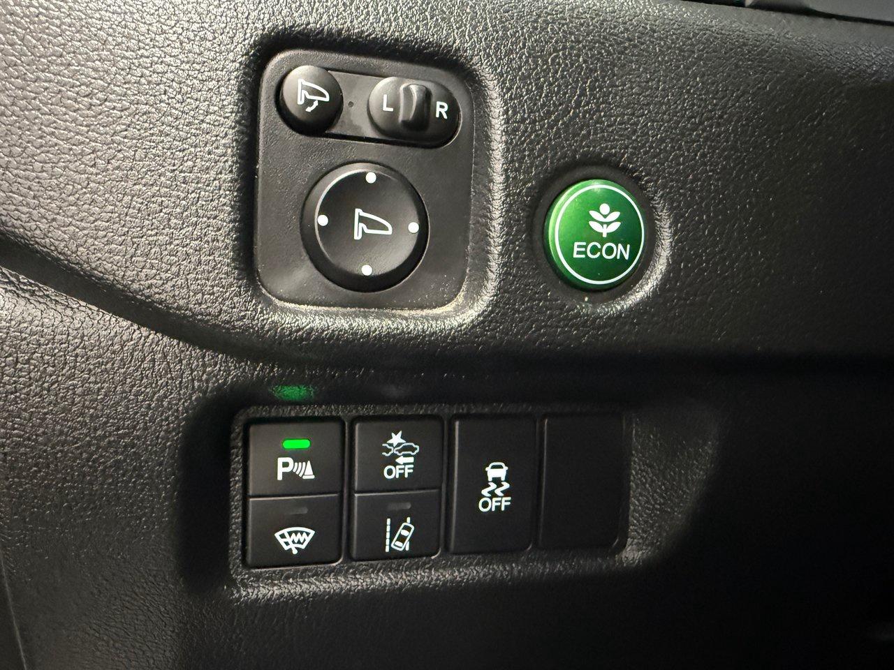 2022 Honda Pilot Touring 7-Passenger Photo