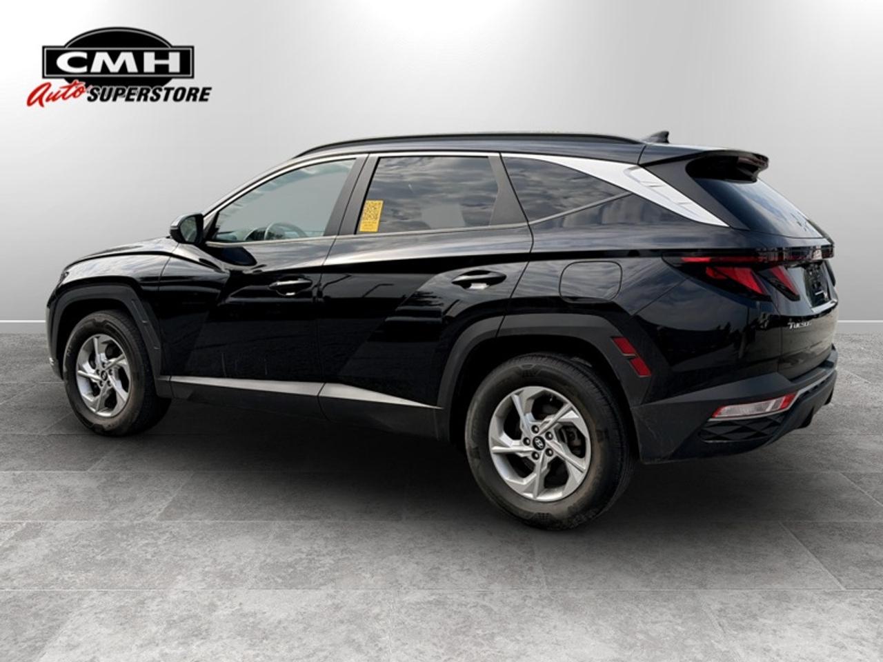 2022 Hyundai Tucson Preferred  **CLEAN CARFAX** Photo
