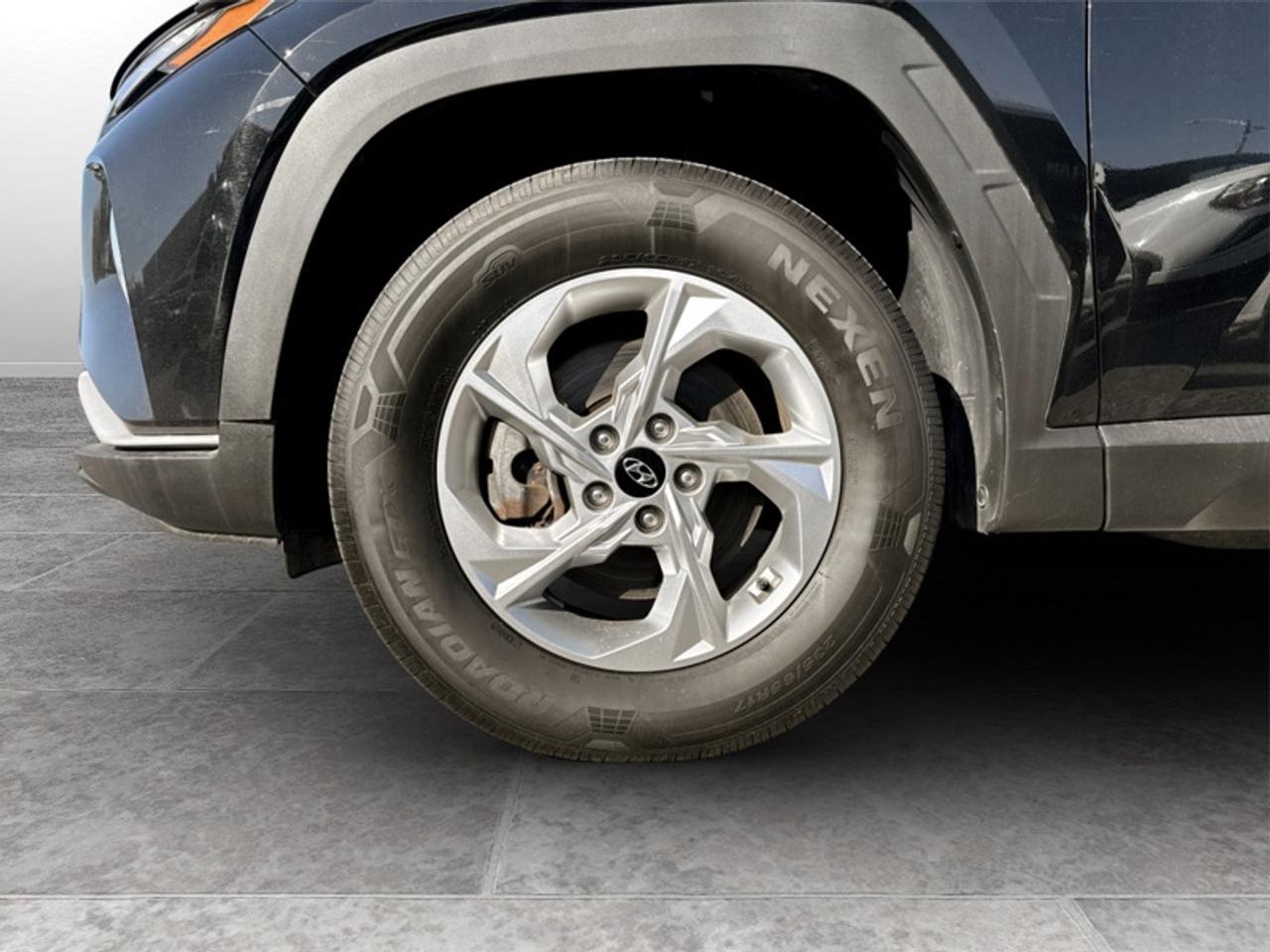 2022 Hyundai Tucson Preferred  **CLEAN CARFAX** Photo