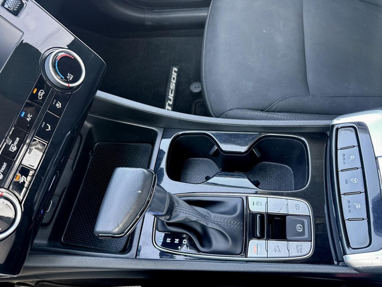 2022 Hyundai Tucson Preferred  **CLEAN CARFAX** Photo