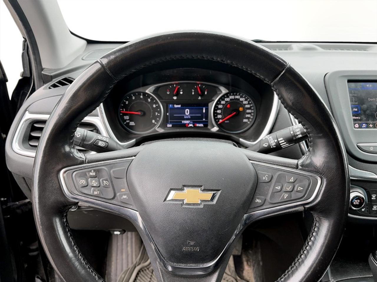 2020 Chevrolet Equinox LT Midnight Edition Photo
