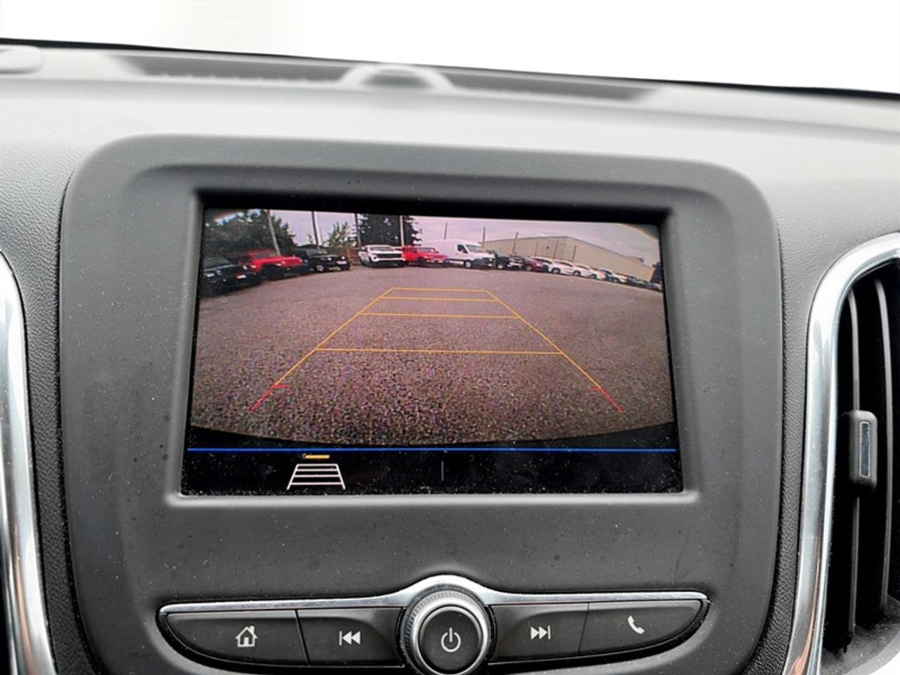 2020 Chevrolet Equinox LT Midnight Edition Photo