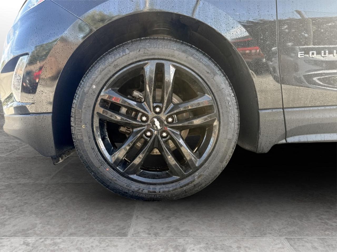 2020 Chevrolet Equinox LT Midnight Edition  *CLEAN CARFAX* Photo