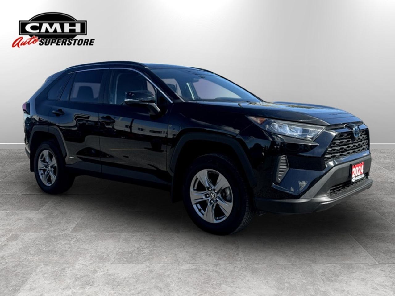 2024 Toyota RAV4 LE  **HYBRID - ONE OWNER** Photo