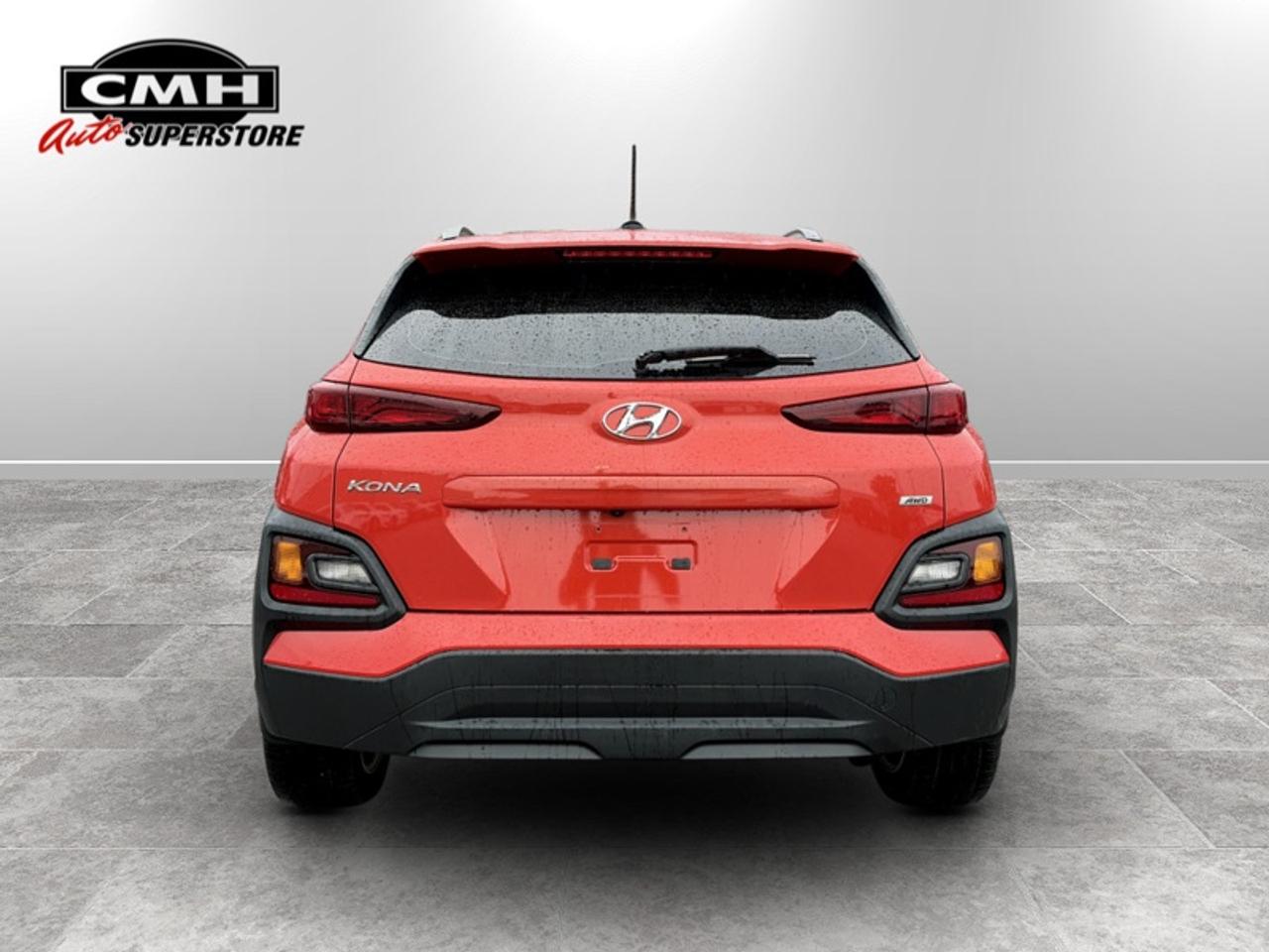 2020 Hyundai KONA Preferred  **CLEAN CARFAX - LOW KMS** Photo
