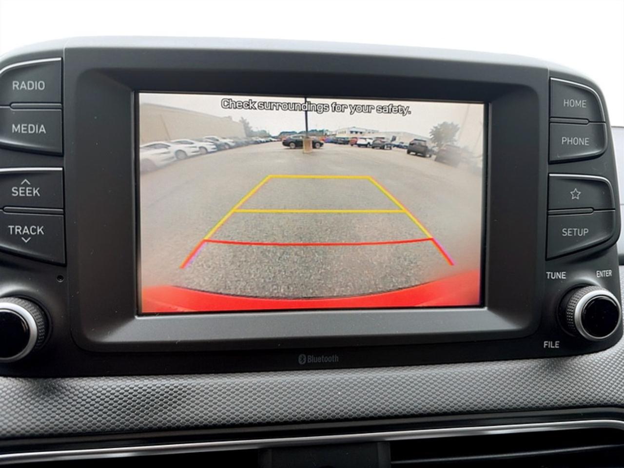 2020 Hyundai KONA Preferred  **CLEAN CARFAX - LOW KMS** Photo