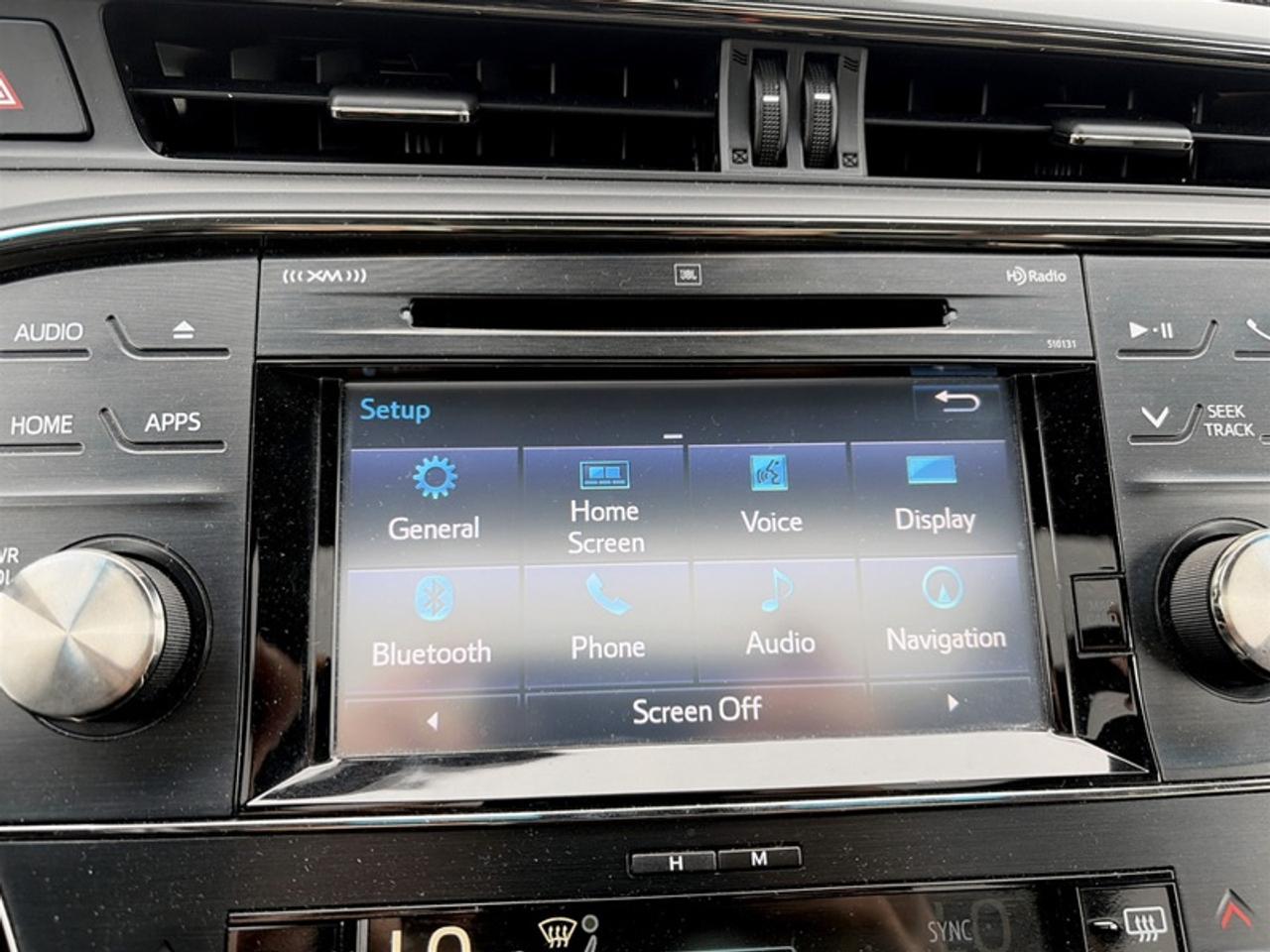 2018 Toyota Avalon Limited  **COOLED SEATS - SUNROOF** Photo
