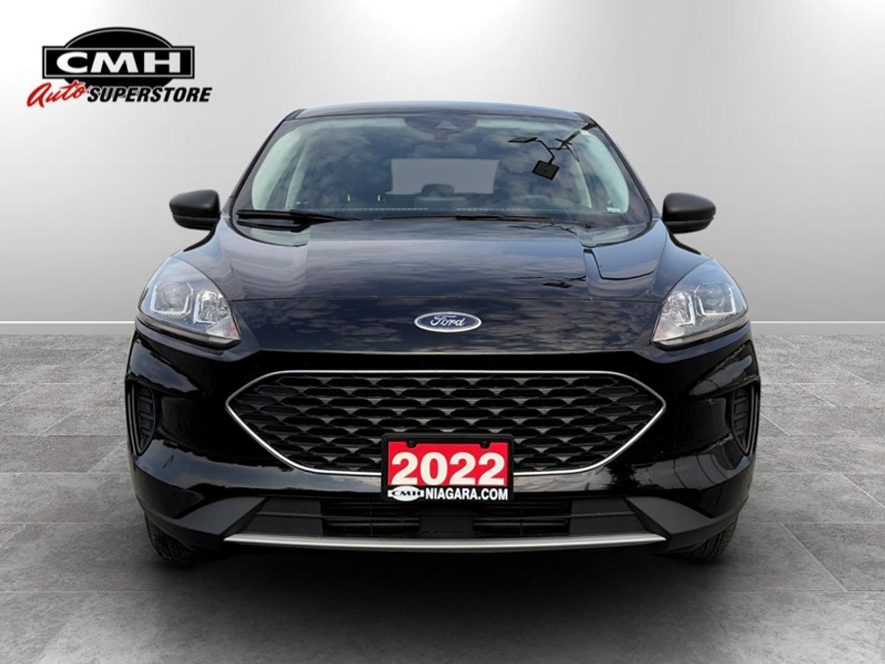2022 Ford Escape SE  **LOW KMS - CLEAN CARFAX** Photo