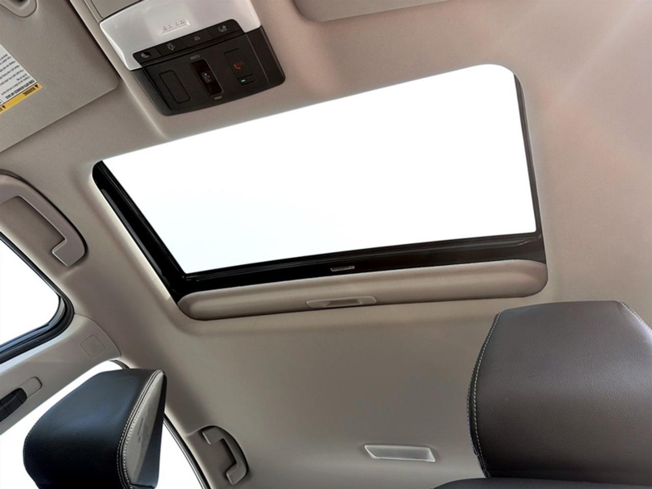 2023 Nissan Altima Platinum  **18 SERVICE RECORDS** Photo