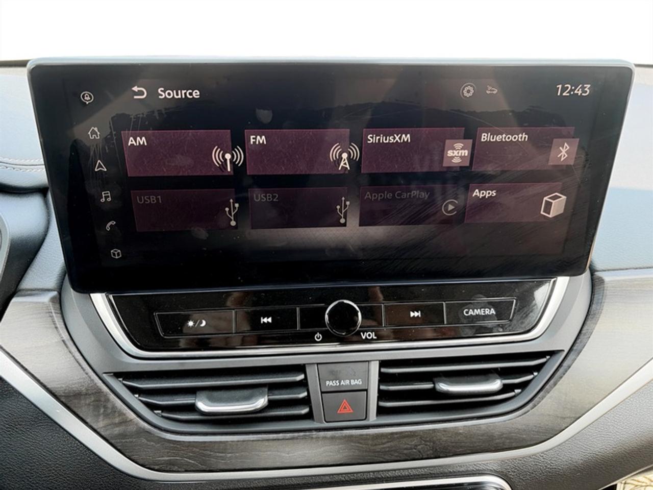 2023 Nissan Altima Platinum  **18 SERVICE RECORDS** Photo