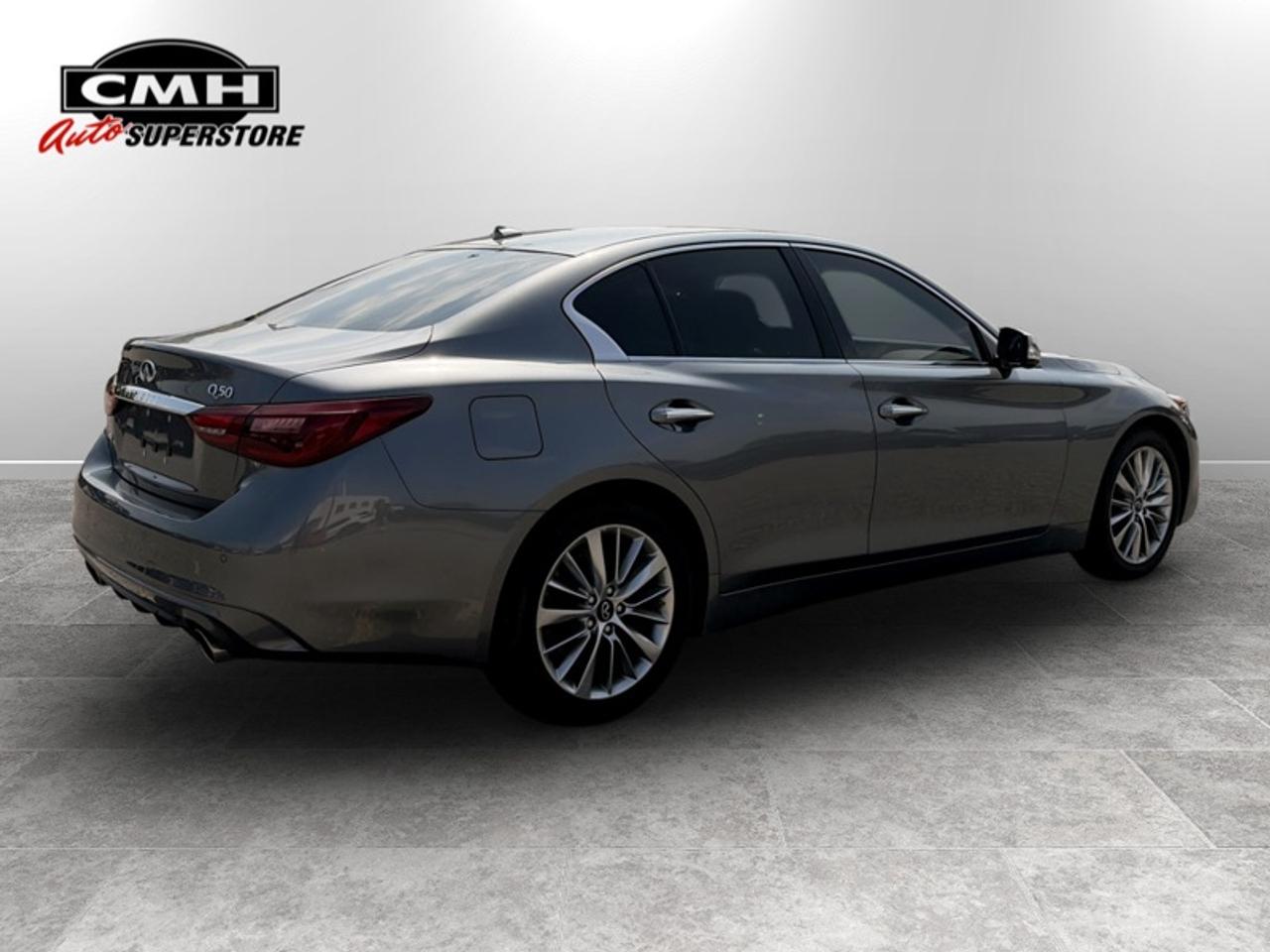 2024 Infiniti Q50 LUXE  **GREAT MILEAGE** Photo