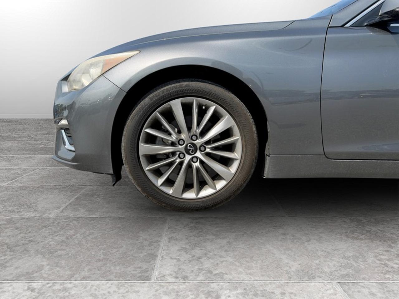 2024 Infiniti Q50 LUXE  **GREAT MILEAGE** Photo