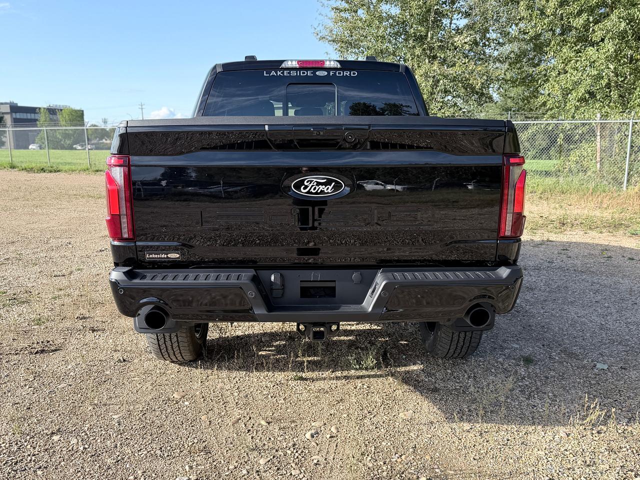 2026 Ford F-150 Lariat Photo4