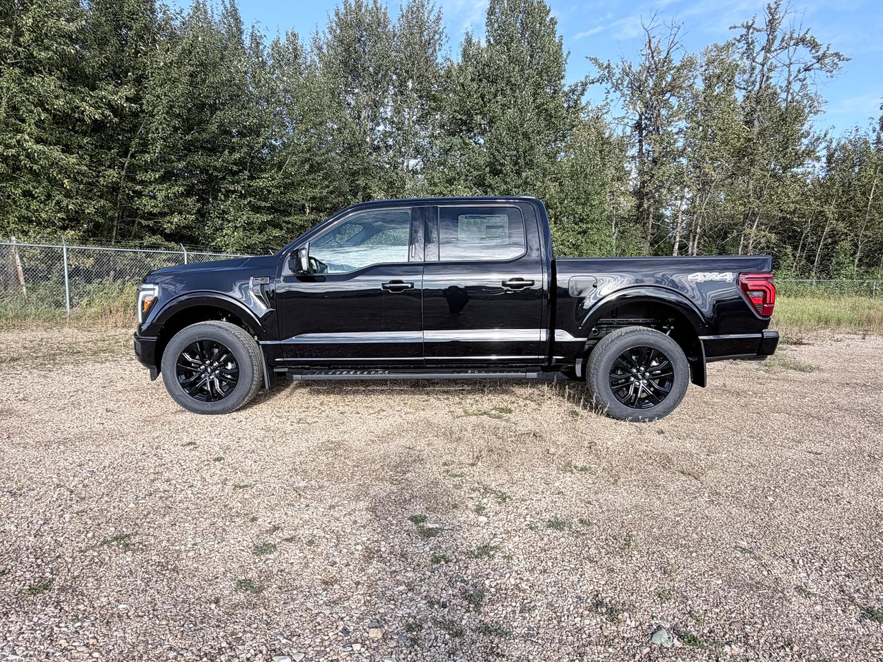 2026 Ford F-150 Lariat Photo2