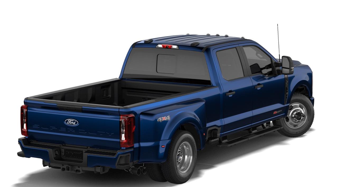2027 Ford SUPER DUTY F-350 DRW XL Photo2