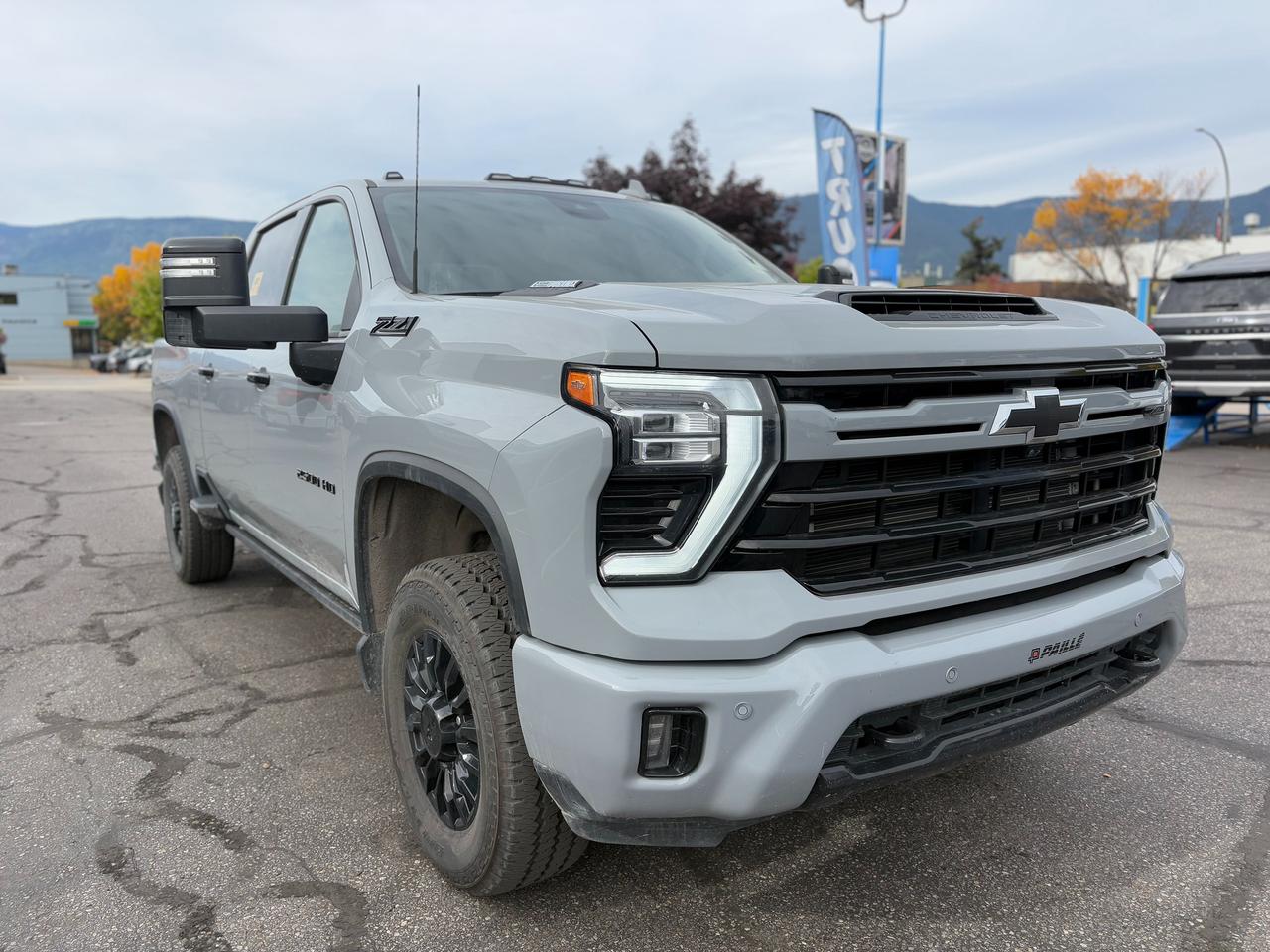 2024 Chevrolet Silverado 2500 HD LTZ Photo2