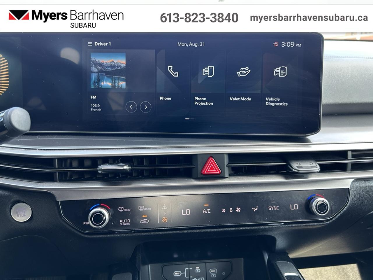 2025 Kia Sorento EX  - Leather Seats Photo