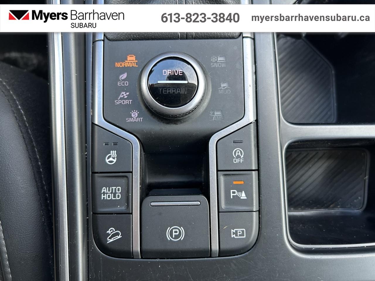 2025 Kia Sorento EX  - Leather Seats Photo