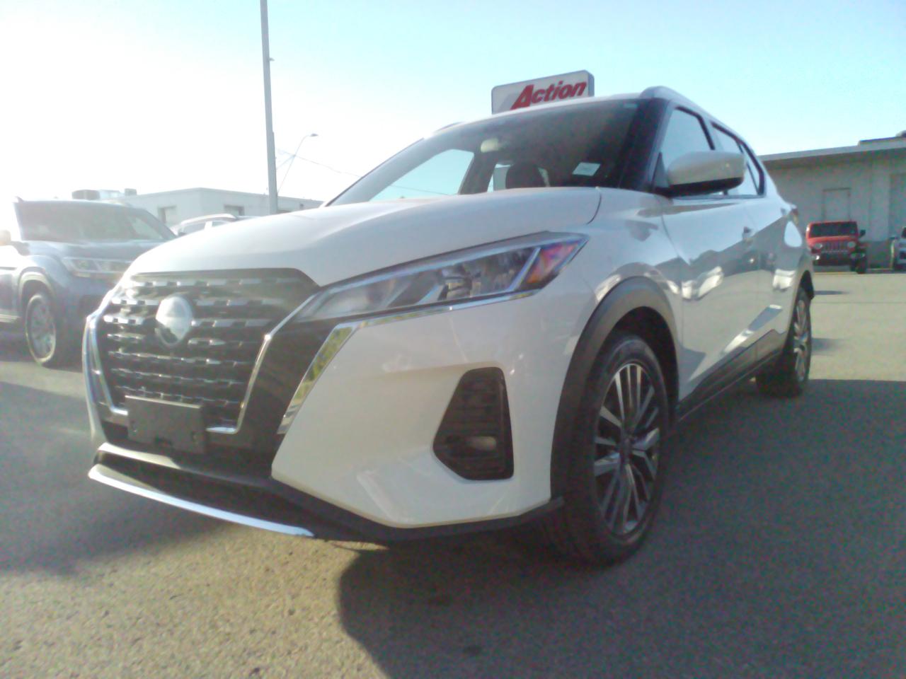 2025 Nissan Kicks Play S Photo