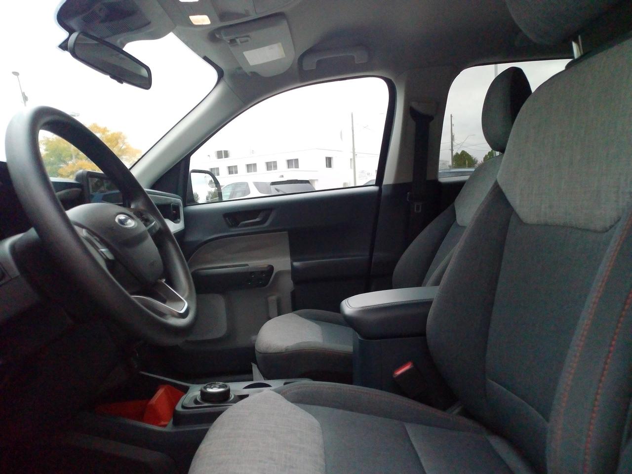 2022 Ford Maverick XLT Photo