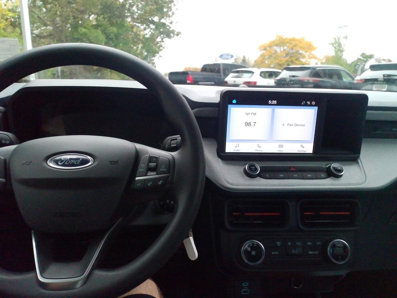 2022 Ford Maverick XLT Photo