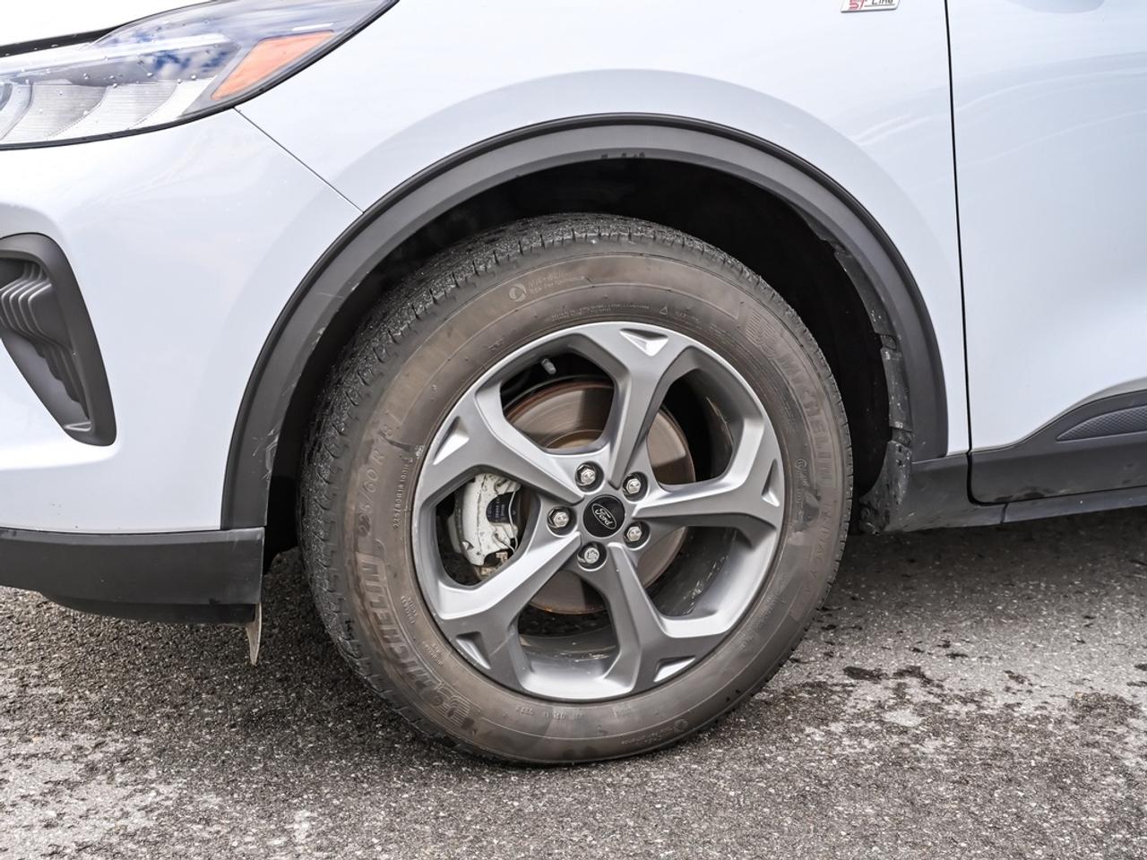 2025 Ford Escape ST-Line Photo