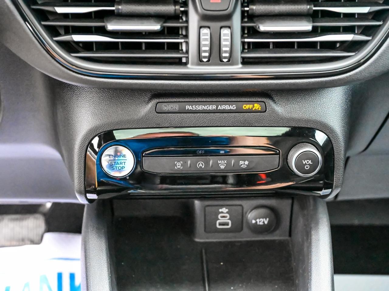 2025 Ford Escape ST-Line Photo