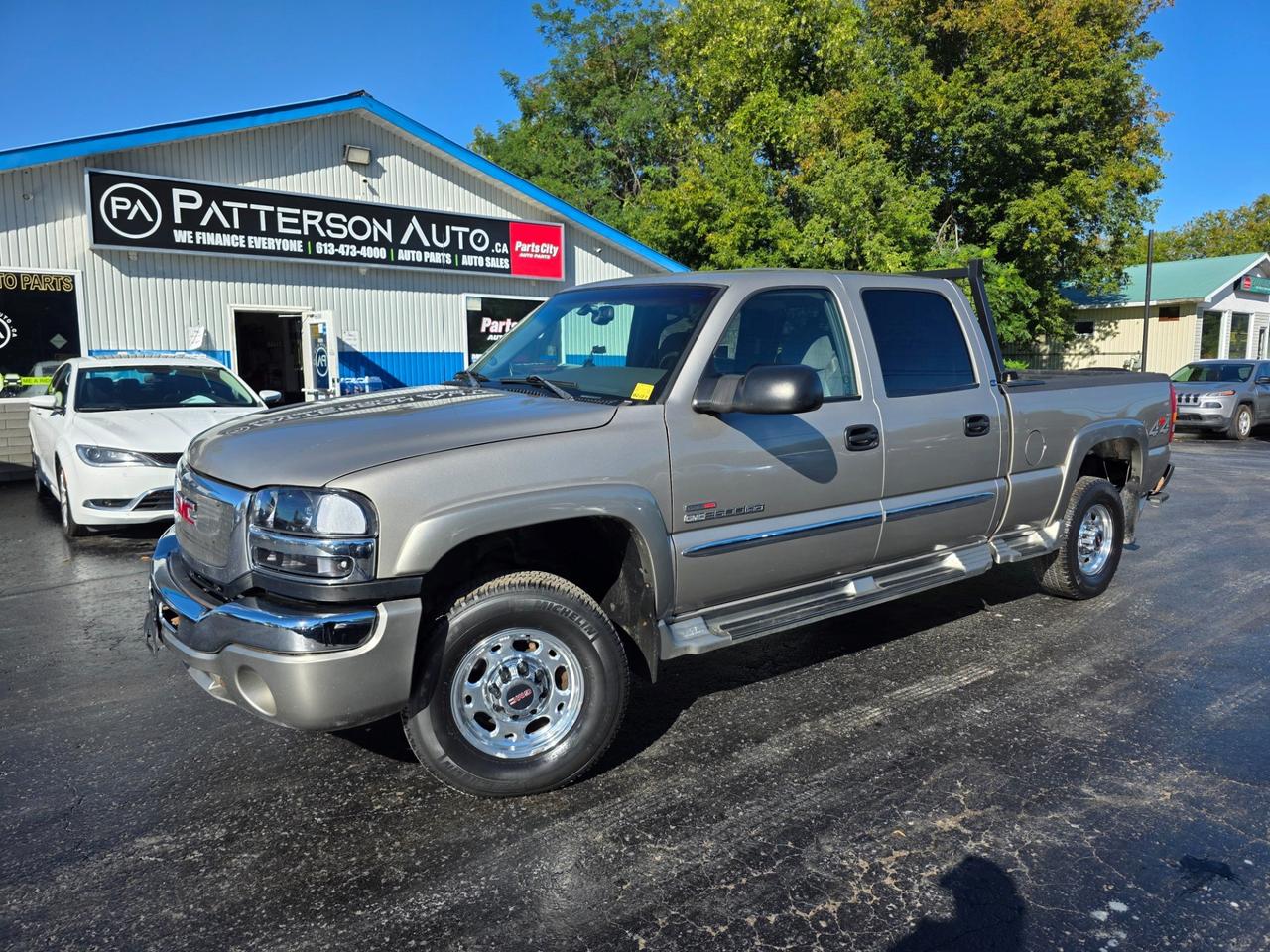Used 2003 GMC Sierra 2500 HD Crew Cab Short Bed for sale in Madoc, ON