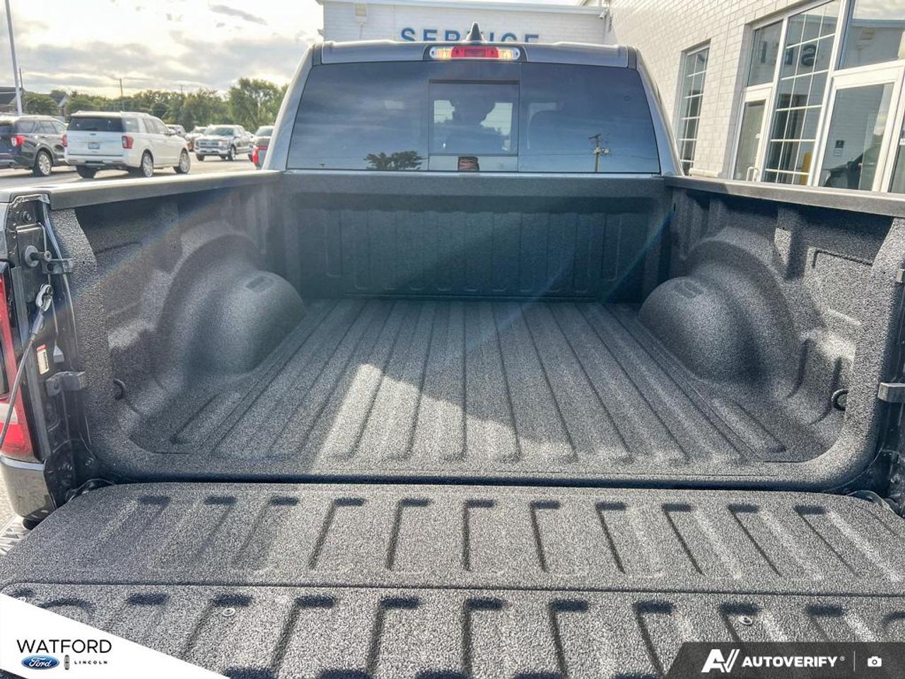 2024 RAM 1500 SPORT 4X4 CREW CAB 5'7" BOX Photo