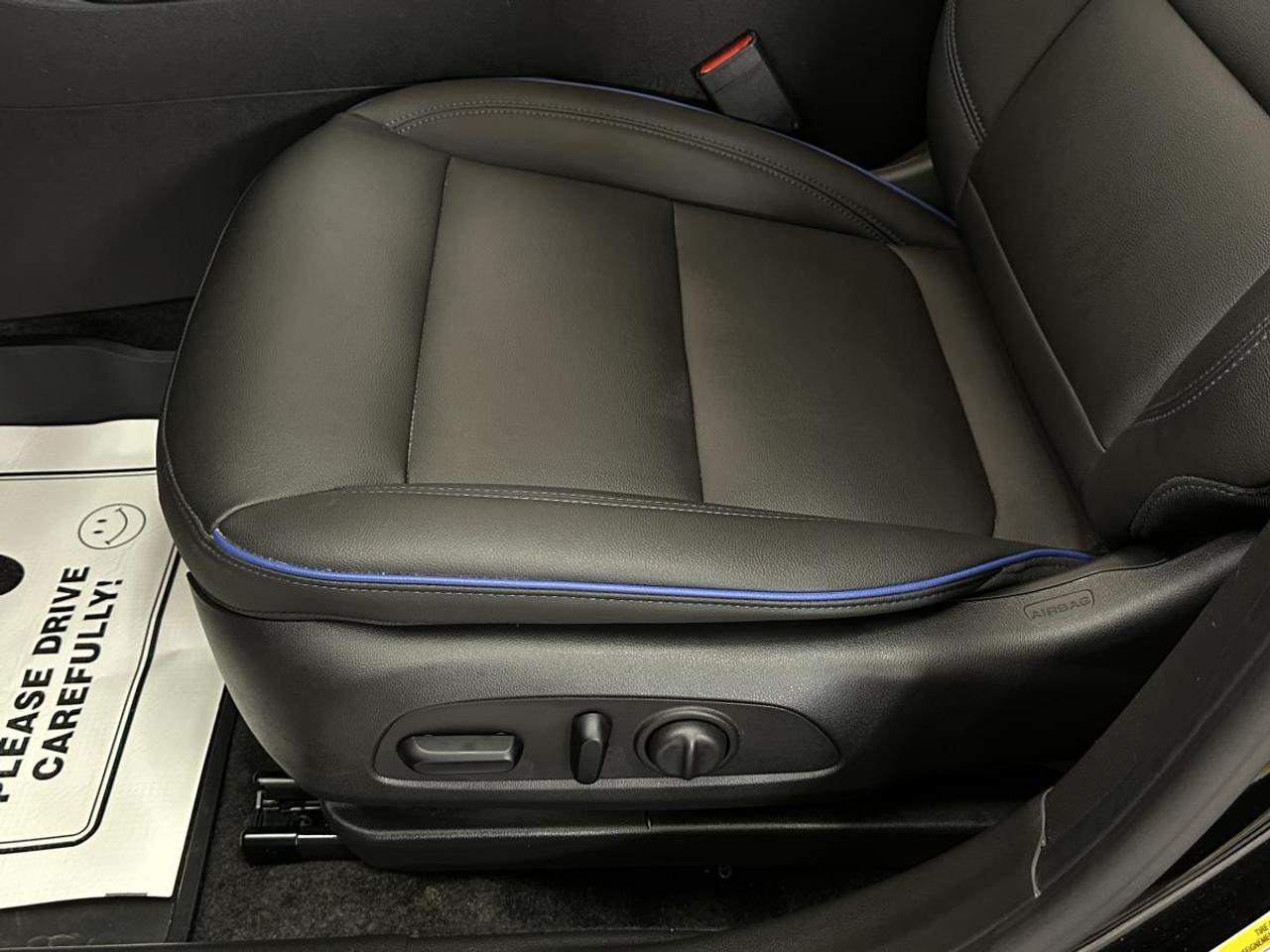 2024 Buick Envista Sport Touring SPORT TOURING/15000KM/SUNROOF/LEATHER/OFF 1 OWNER LEASE! Photo