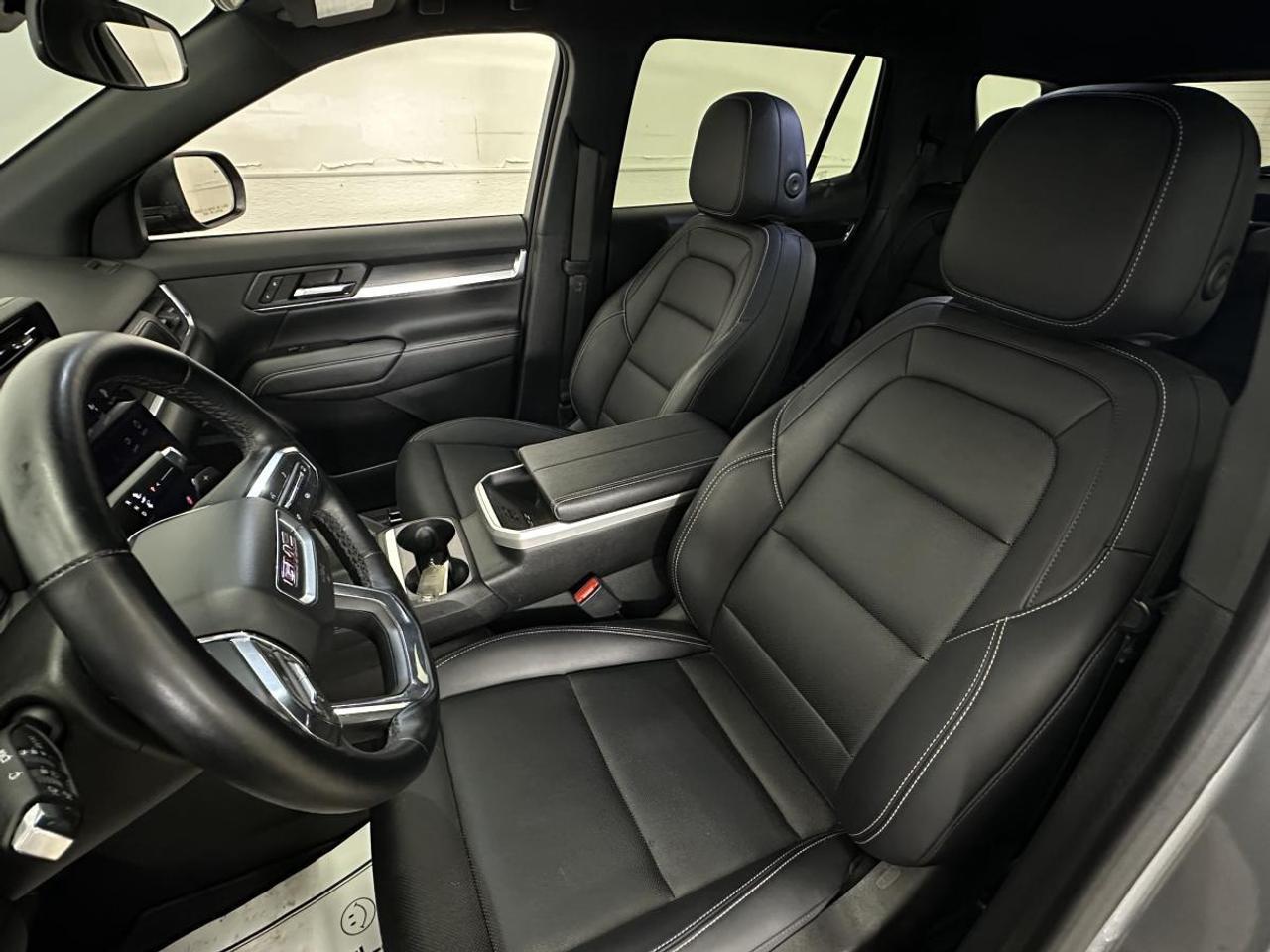 2026 GMC Terrain Elevation ELEVATION/AWD/LEATHER/NAVIGATION/42KM! Photo