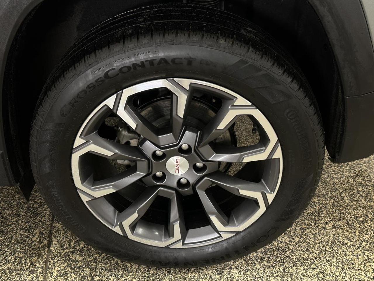 2026 GMC Terrain Elevation ELEVATION/AWD/LEATHER/NAVIGATION/42KM! Photo