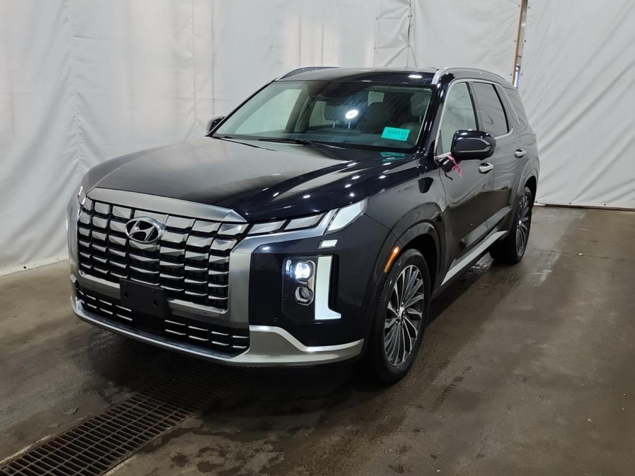 SERVING QUINTE FOR 60 YEARS!! 44,000 VEHICLES SOLD RETAIL! HIGH QUANTITY-QUALITY LEASE RETURNS AT LIVE MARKET PRICING. ALL VEHICLES COME CERTIFIED WITH A 90 POINT INSPECTION. BEST FINANCE RATES AND NO HIDDEN FEES. UP TO 300 VEHICLES IN ONE LOCATION. THE WAY USED CAR BUYING SHOULD BE