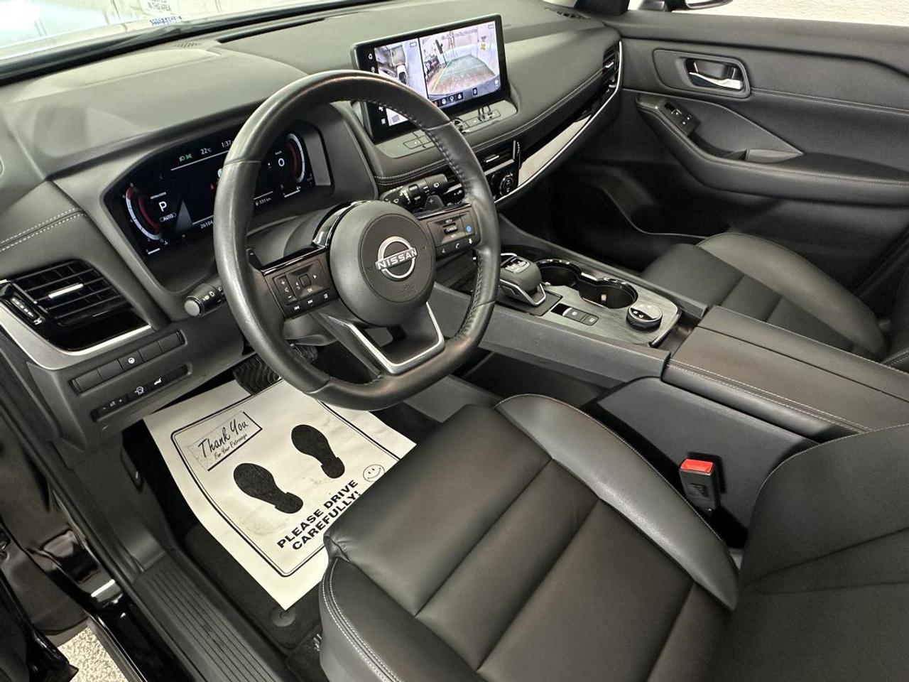 2024 Nissan Rogue SL/AWD/LEATHER/PANOROOF/NAVI/OFF 1 OWNER LEASE! Photo