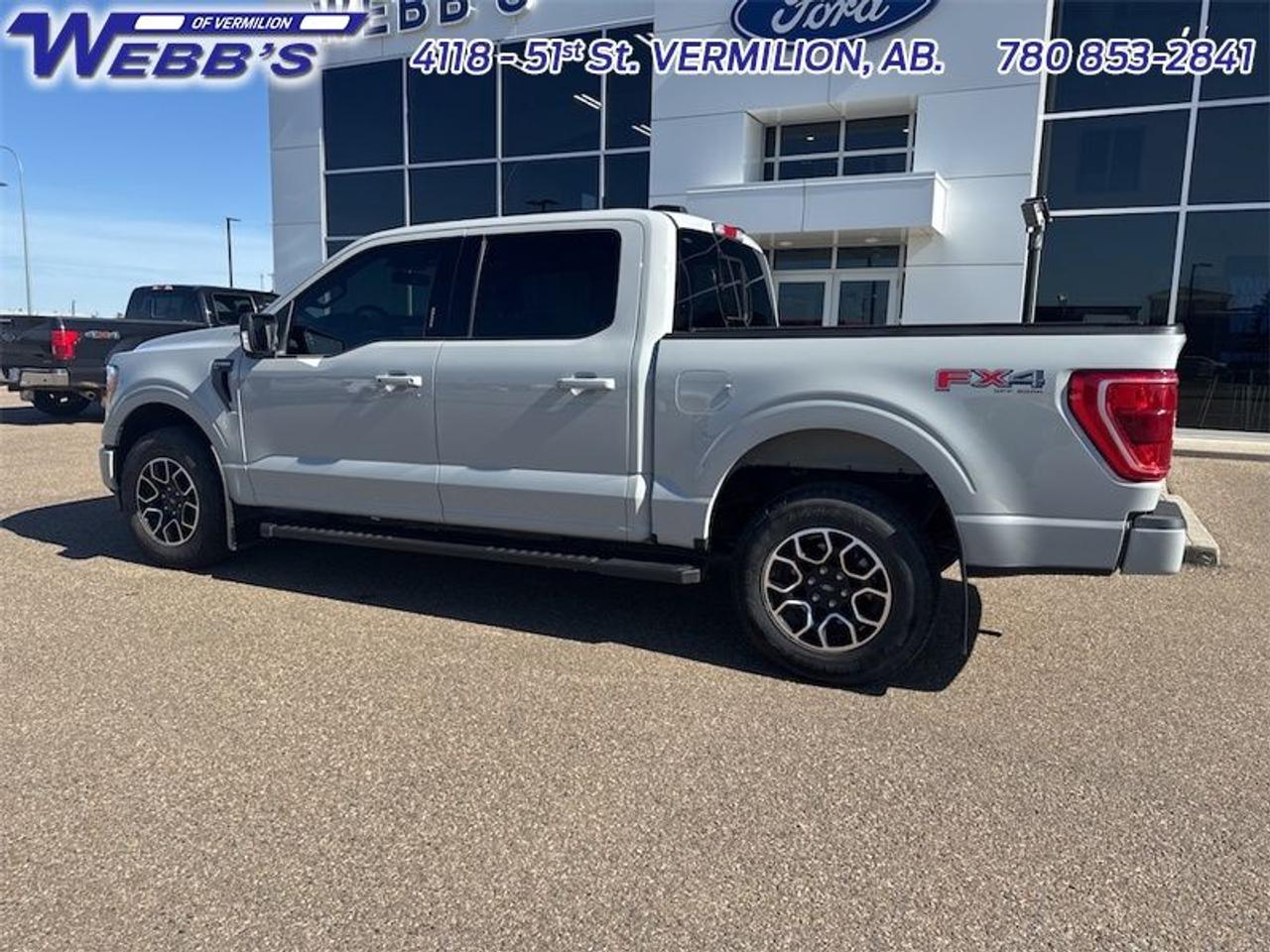 2023 Ford F-150 XLT Photo3
