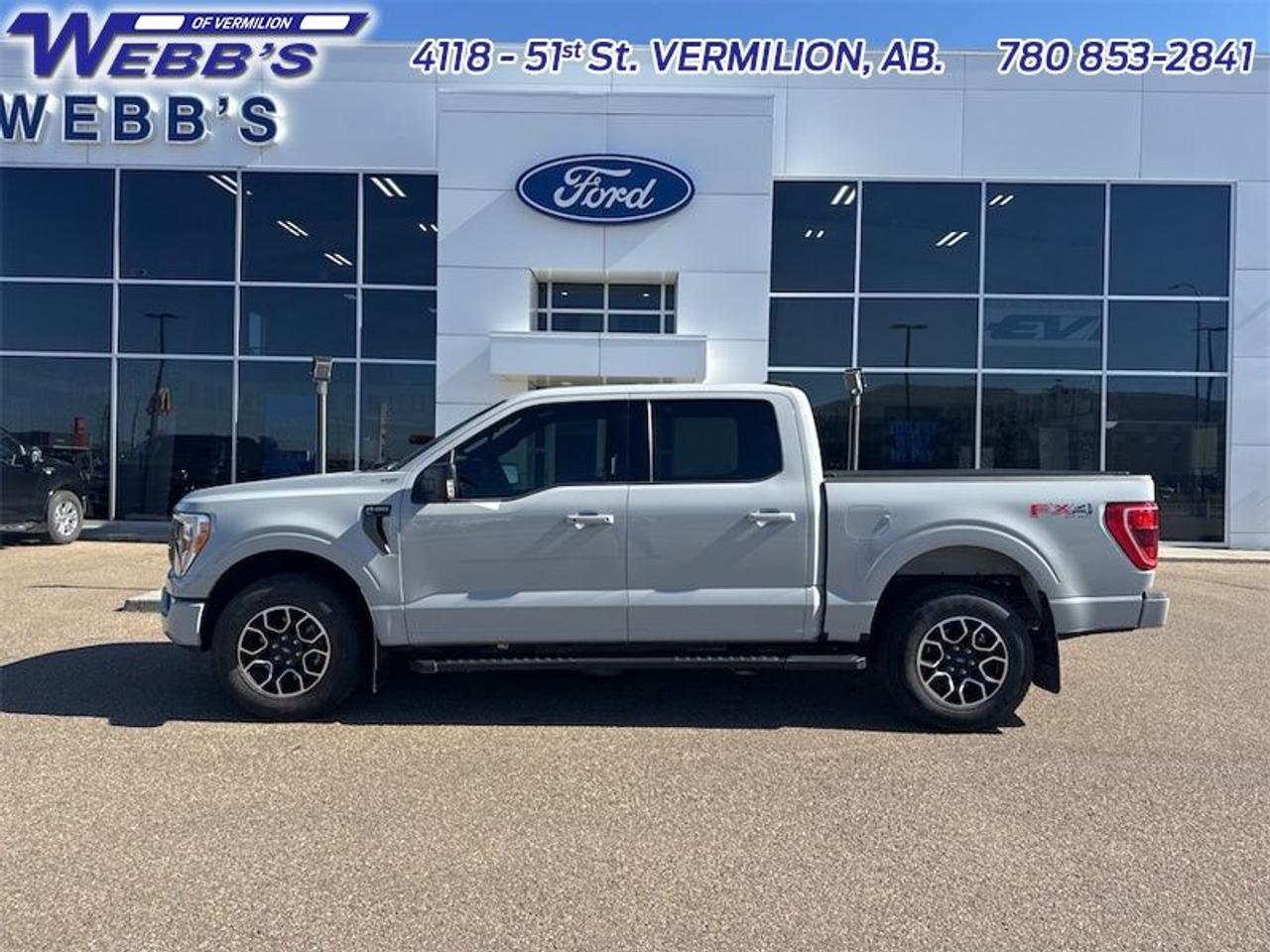 2023 Ford F-150 XLT Photo0
