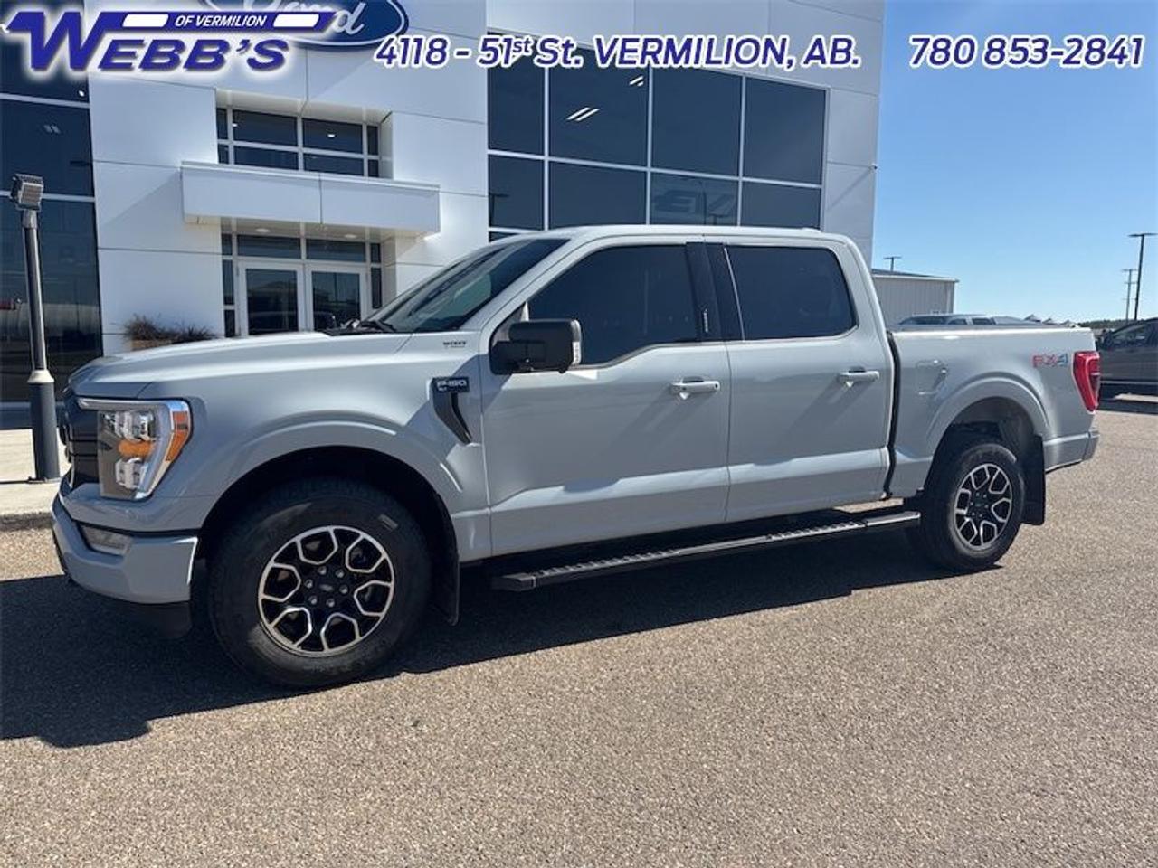 2023 Ford F-150 XLT Photo2