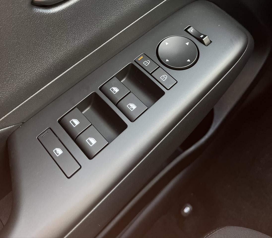 2027 Hyundai KONA 2.0L Preferred AWD Photo