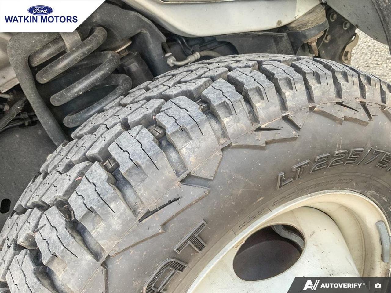 2025 Ford E-450 photo 10