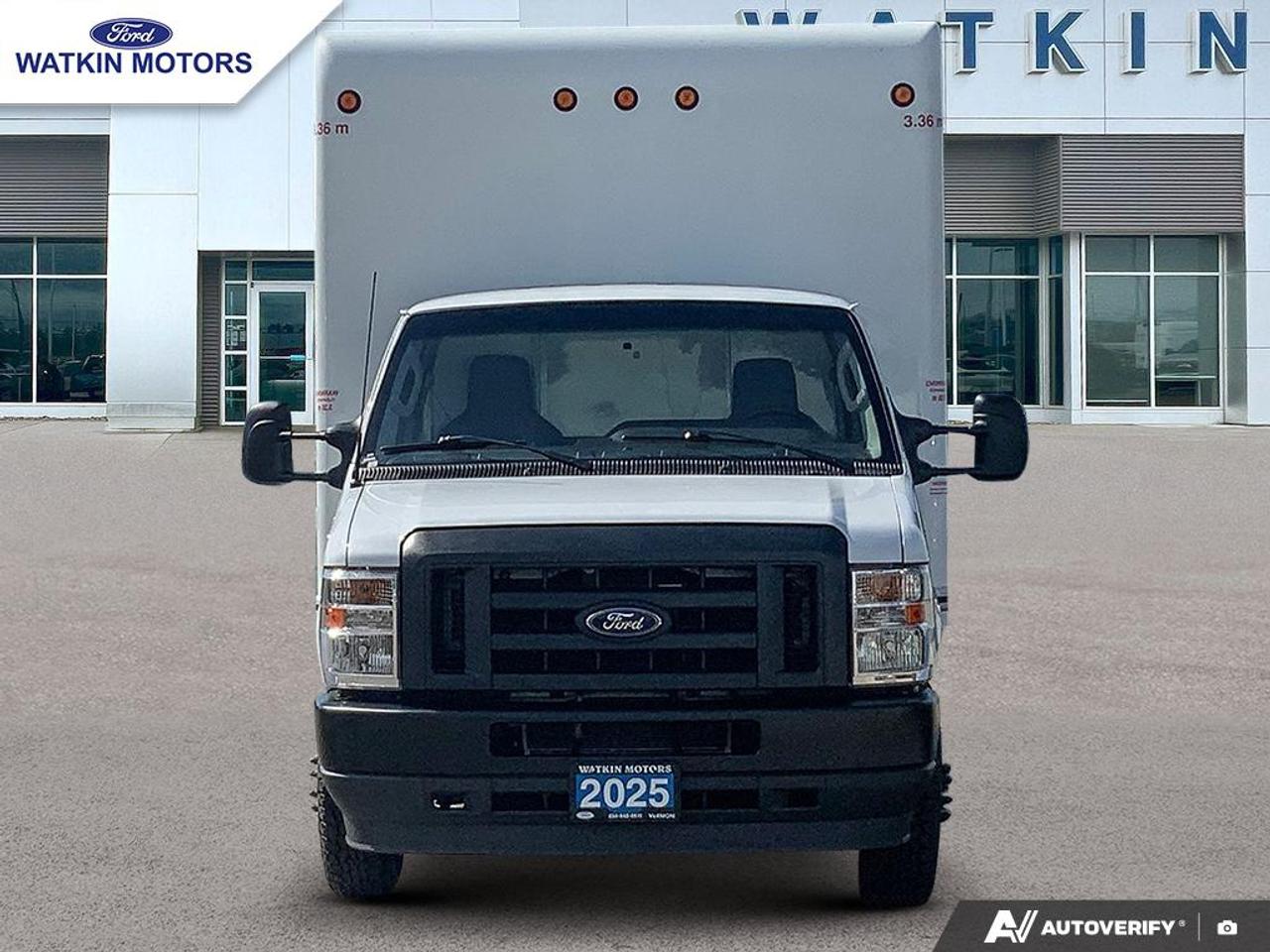 2025 Ford E-450 photo 8