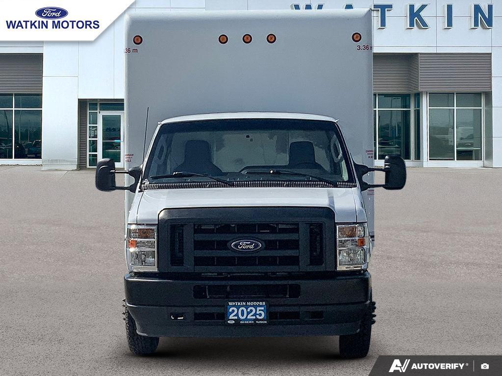 2025 Ford E-450 photo 8